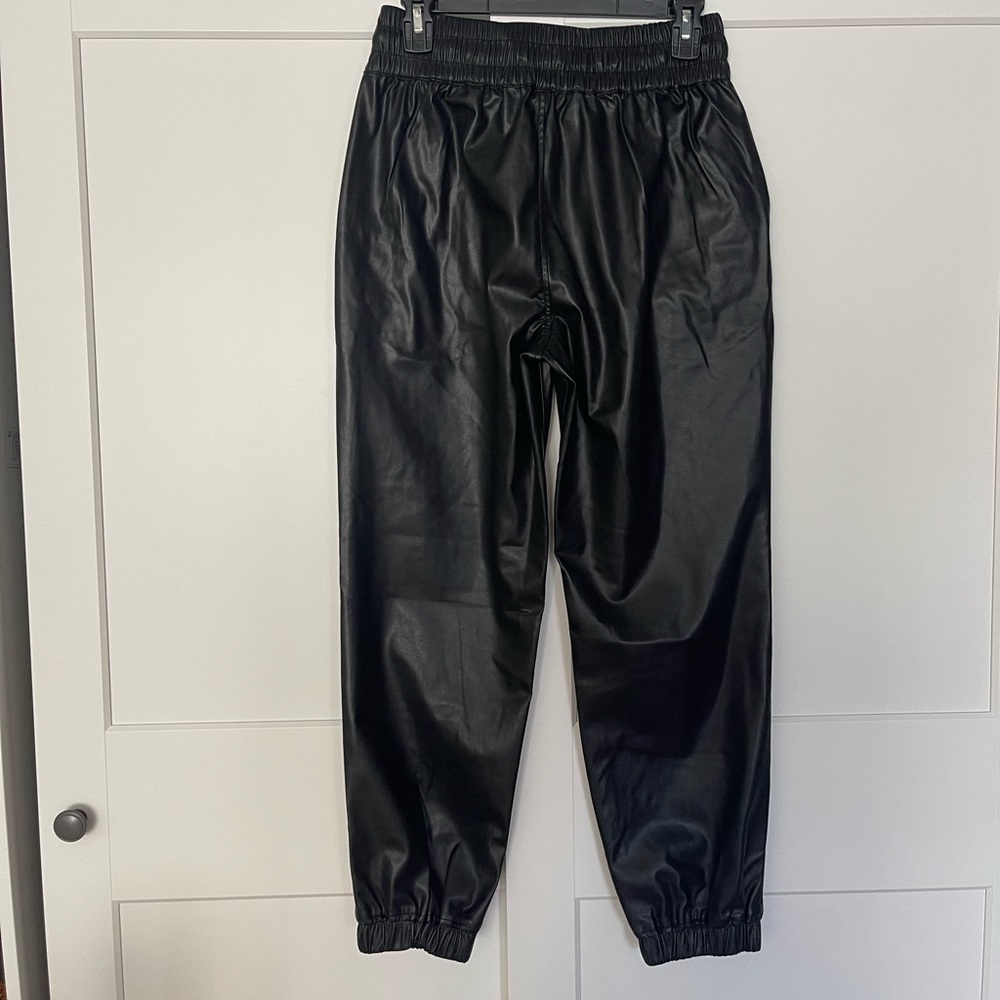 Pants - Picture 4 of 4